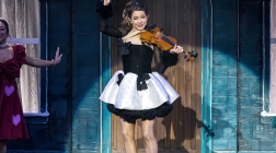 Lindsey Stirling Makes Winter Come Alive In Charlotte